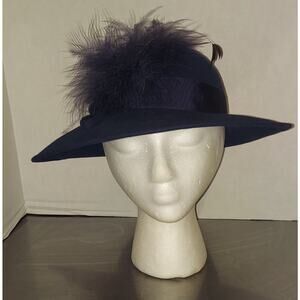 Vtg. Frederick Fox LDN Navy Blue Wool Felt Round Hat with Feather Accent